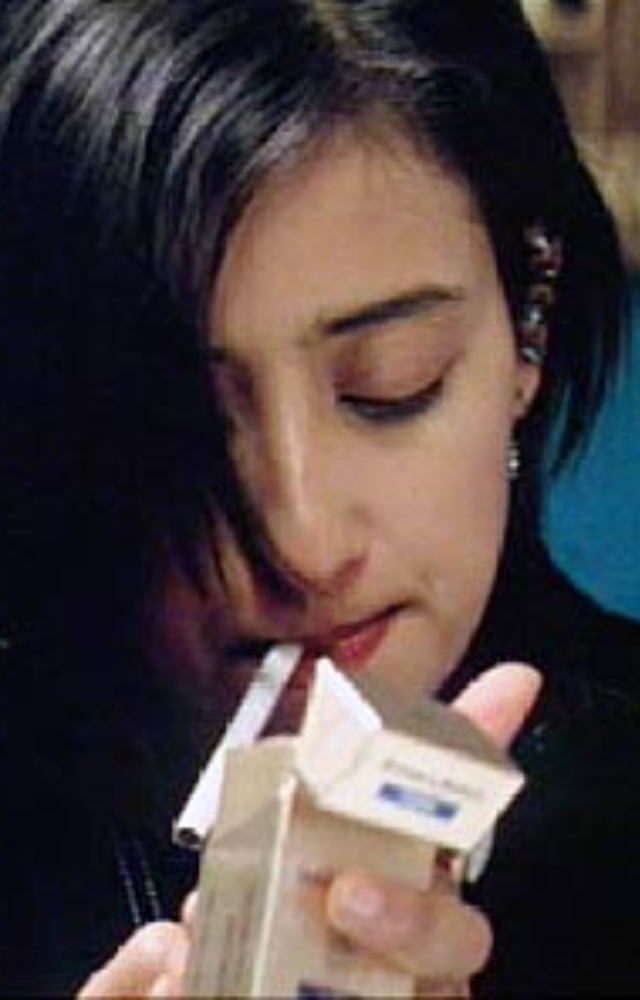 The Heeramandi actress was a chain smoker until she had to quit after getting diagnosed with cancer.