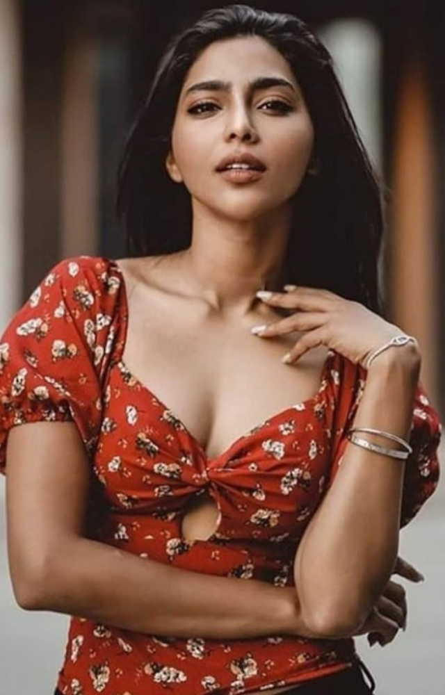 Aishwarya Lekshmi’s performance was particularly noted. Positive reviews from critics helped to elevate her profile in the industry.