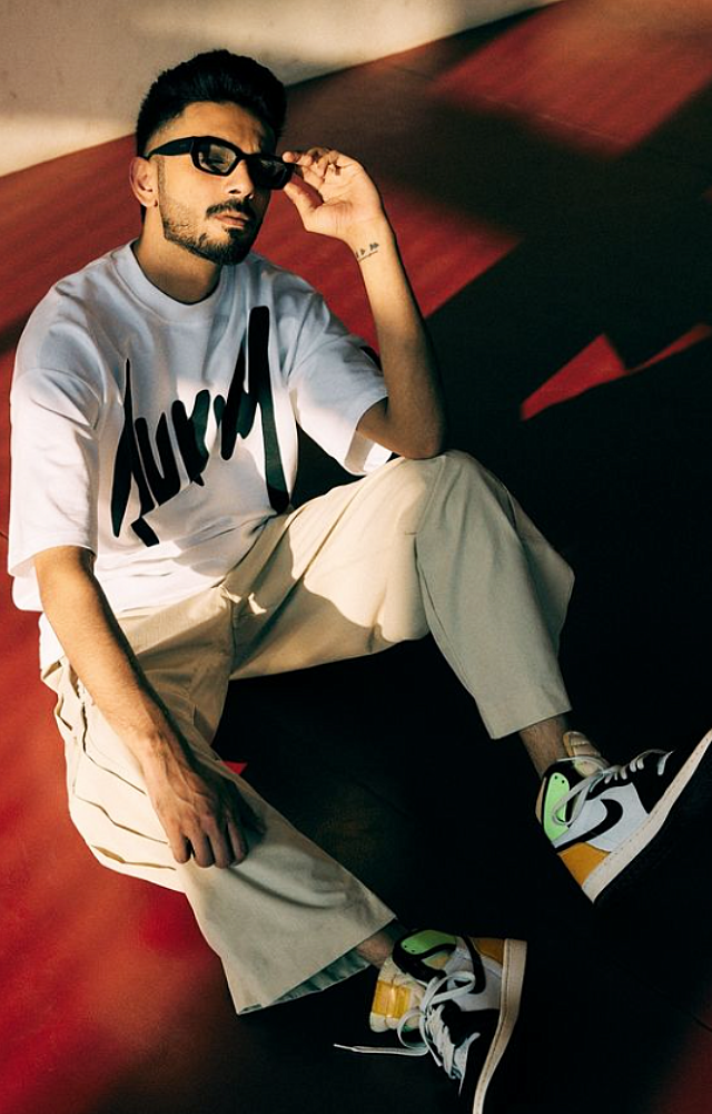 Anirudh’s style evolves over time, and he continues to surprise fans with fresh looks. Keep an eye out for his latest appearances and fashion choices