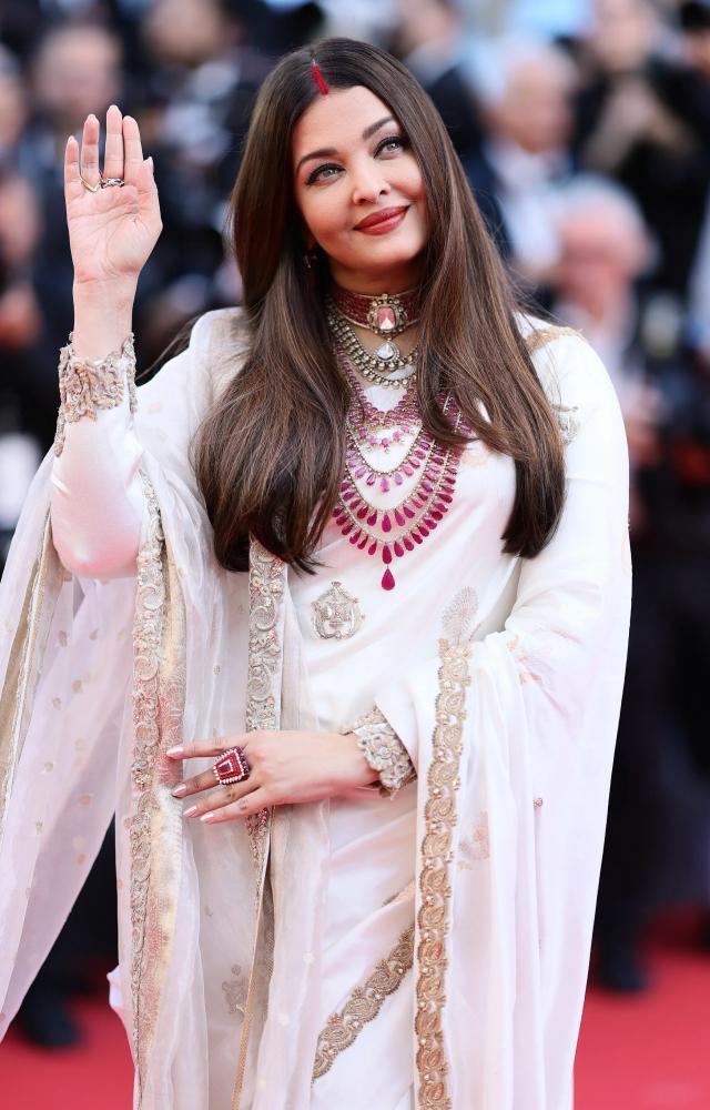 Aishwarya Rai at Cannes: 7 Big Updates