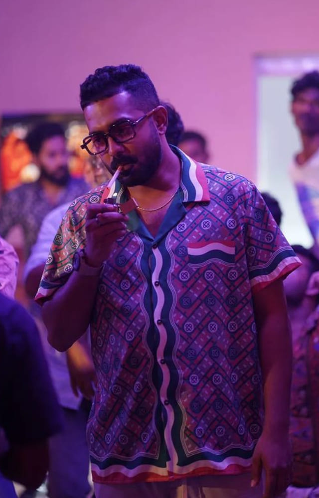 An interesting story of gold smugglers searching for their valuable cargo will have you on the edge of your seat. Asif Ali plays the role of James Albert.