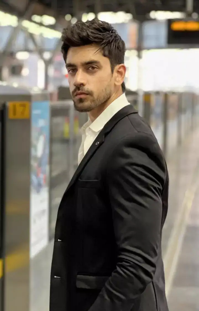 The Bigg Boss 18 fame called out celebs who were silent amid the chaos. He wrote, “Where are our celebrities now? Silence isn’t neutral. It’s cowardice.'