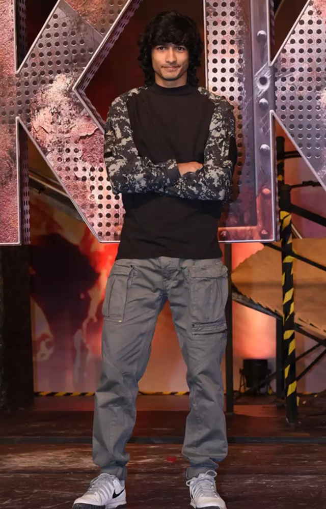 Shantanu showcased his adventurous side by winning Fear Factor: Khatron Ke Khiladi 8. He was also a runner-up in Jhalak Dikhhla Jaa and finalist in Nach Baliye.