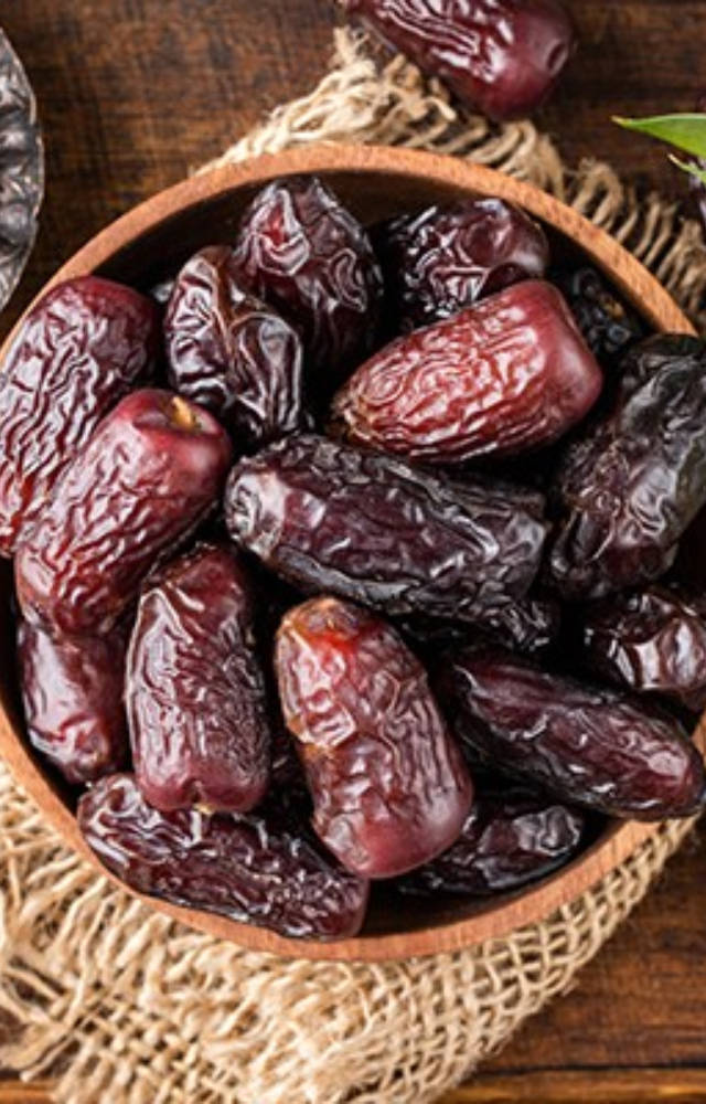 Dates are a powerhouse of essential vitamins and minerals. They are a good source of fibre, potassium, magnesium, vitamin B6, and iron.