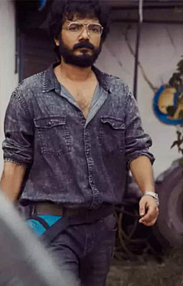 Da Thadiya marked Sreenath’s breakthrough in the film industry. His portrayal of Sunny Jose Prakash garnered recognition and set the stage for his roles