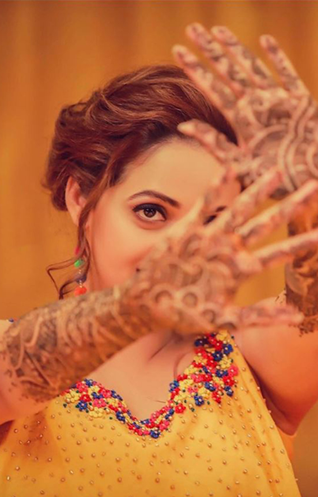 Actress Bhavana’s Mehendi ceremony was released on social media, which created a lot of buzz on social media. Bhavana and Naveen got engaged in 2017