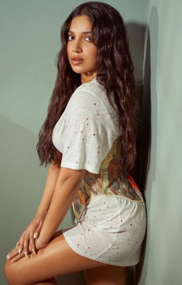 She advocates for prioritizing talent over connections, stressing the importance of hard work and dedication in achieving success.

