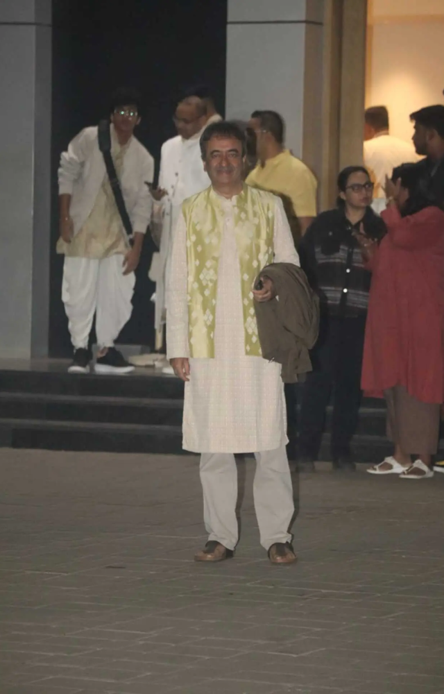 Filmmaker Rajkumar Hirani was also spotted in Indian traditional attire on Monday morning on his way to Ayodhya for the Ram mandir consecration
