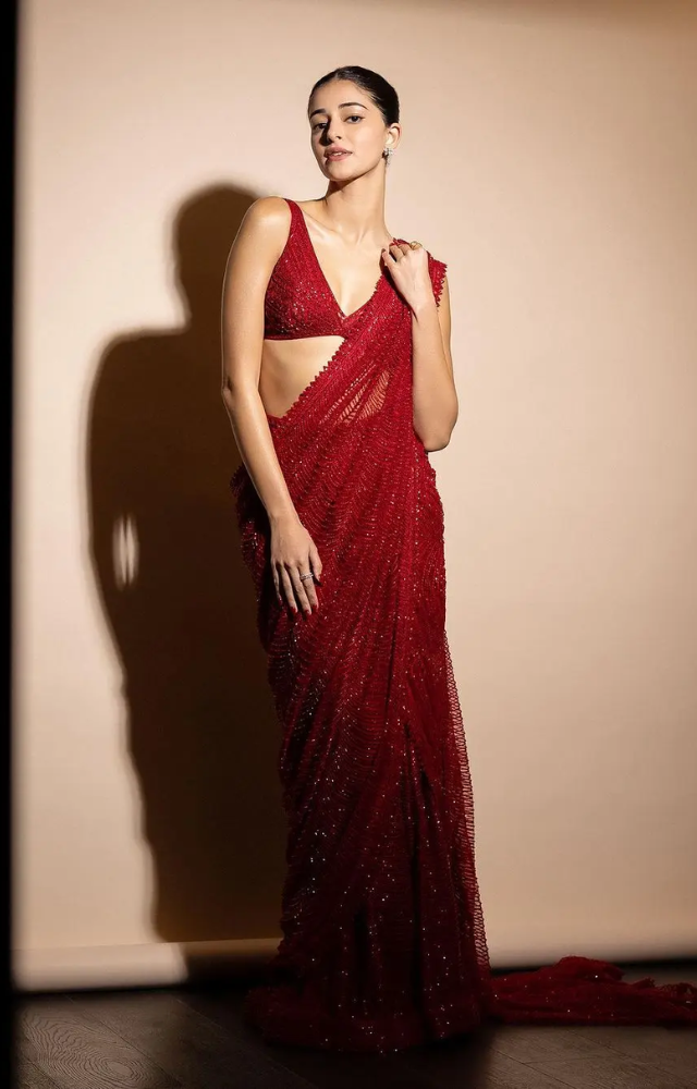 Ananya Panday is currently winning hearts for her portrayal of Ahana in Zoya Akhtar`s latest `Kho Gaye Hum Kahan`.