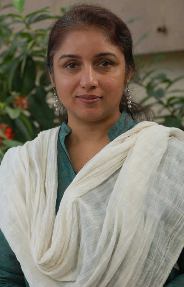 Played by Revathi, she challenges societal norms and empowers women to assert their independence.

