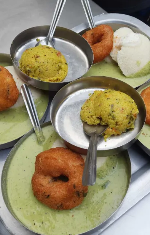 Offers steaming hot rice idlis, crispy vadas, and a variety of South Indian dishes.