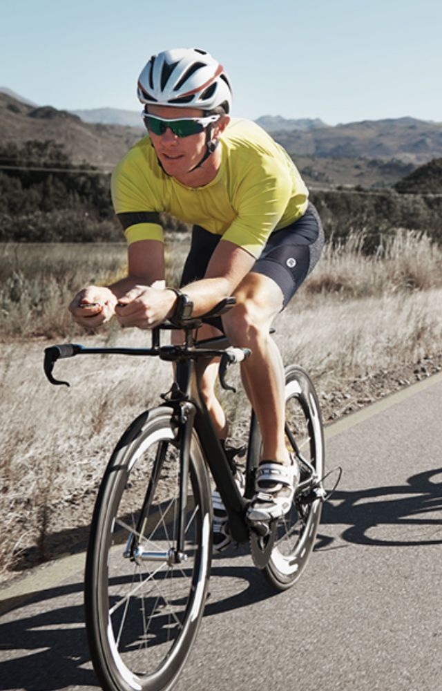  Riding a bike is fairly simple, making it suitable for beginners. If you’re new to fitness or recovering from an injury or illness, it helps.