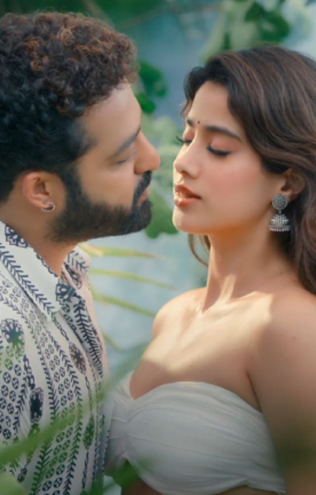 Comparing Dheere Dheere Devara Tunes