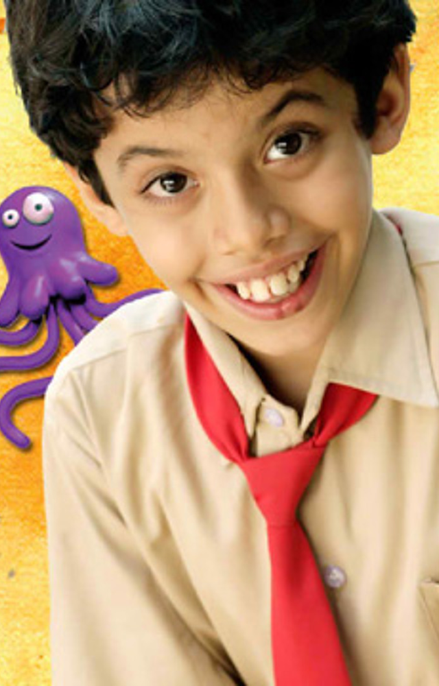 This heartwarming film follows an 8-year-old boy with dyslexia who struggles at school until a compassionate art teacher recognises his condition.