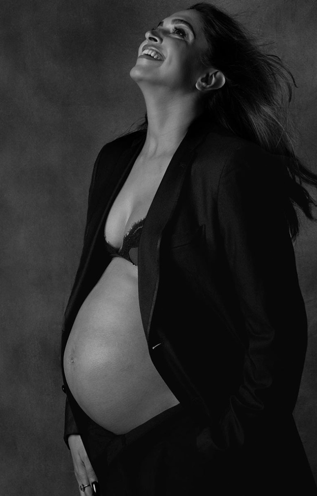 Deepika`s Stunning Maternity Photoshoot