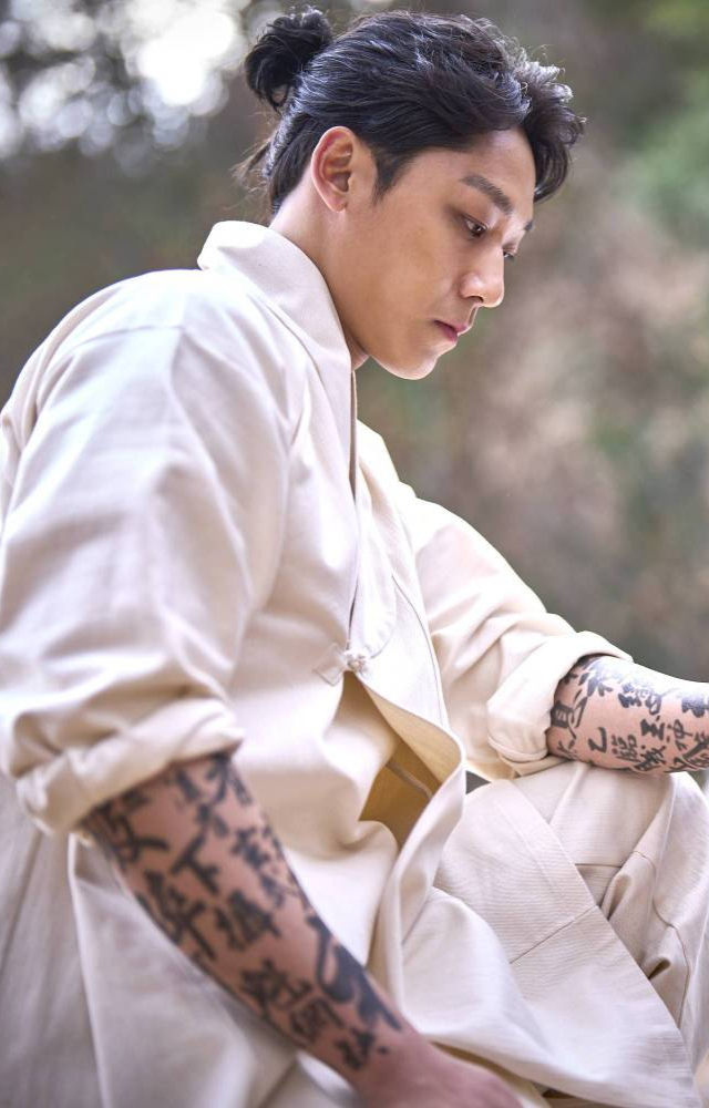 Directed by Jang Jae-hyun, Exhuma is a blend of society caught between science and superstition.