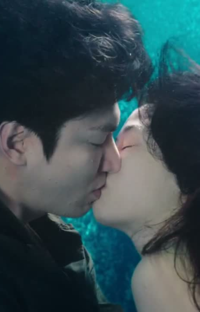 A mermaid falls for a human and tries to adapt to land life. It`s a story of love, sacrifice, and the clash of two worlds.
