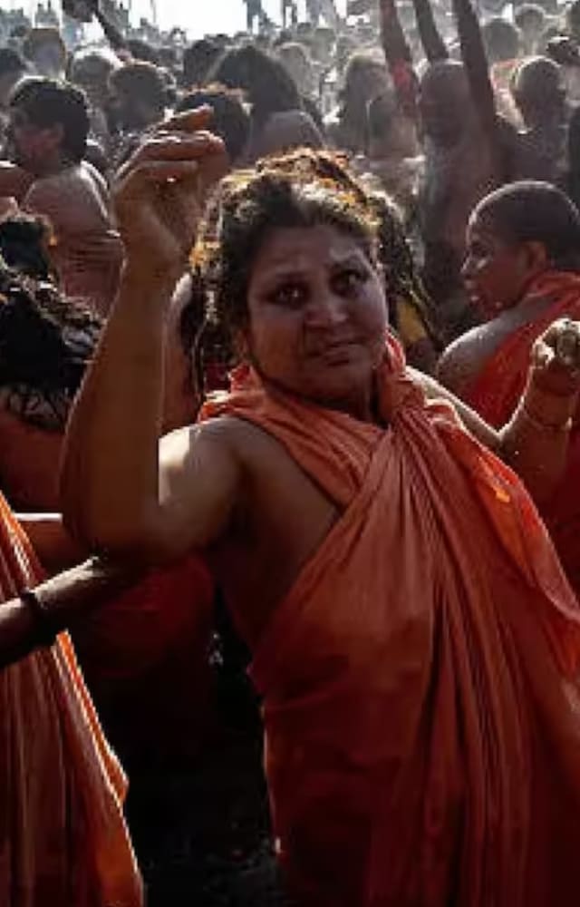 To begin with, they accept total renunciation in their quest of spiritual enlightenment. This entails breaking ties with families and giving up material desires