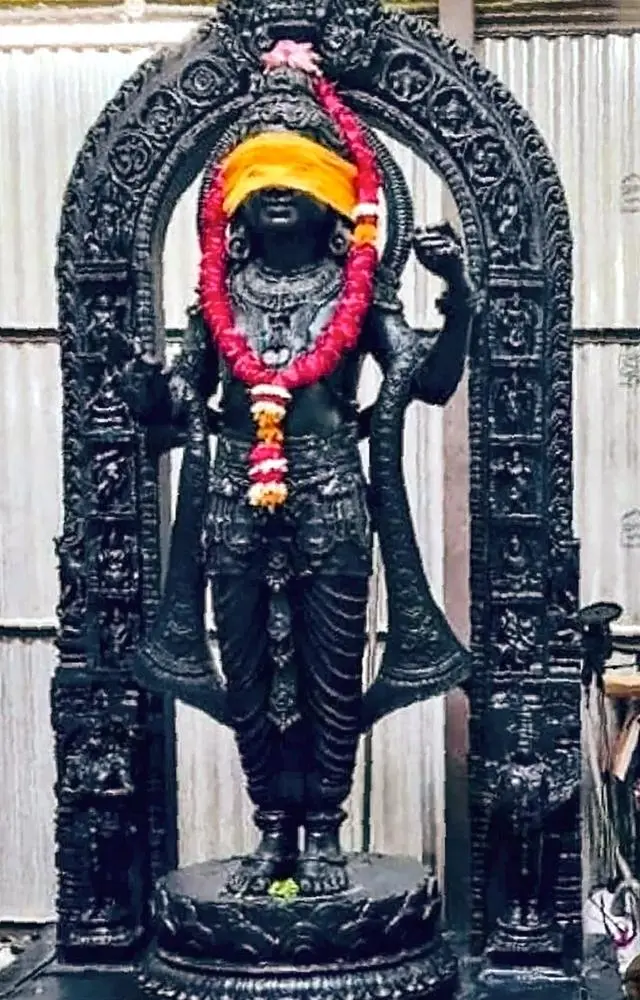 First look of Ram Lalla at `Garbhagriha`