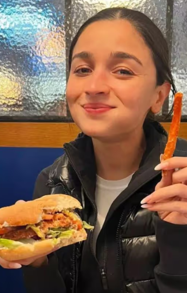 Alia loves indulging in French fries and vegan burgers during her cheat days. She also has a soft spot for chocolate desserts and ice cream.