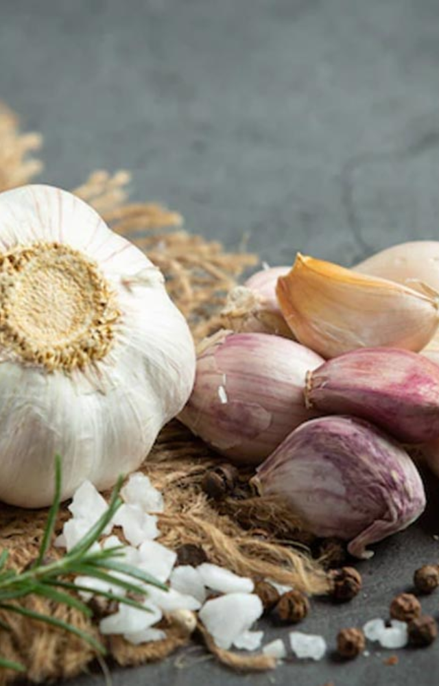 Garlic is another powerful herb that can help boost your immunity. It contains allicin, which helps fight off infection.