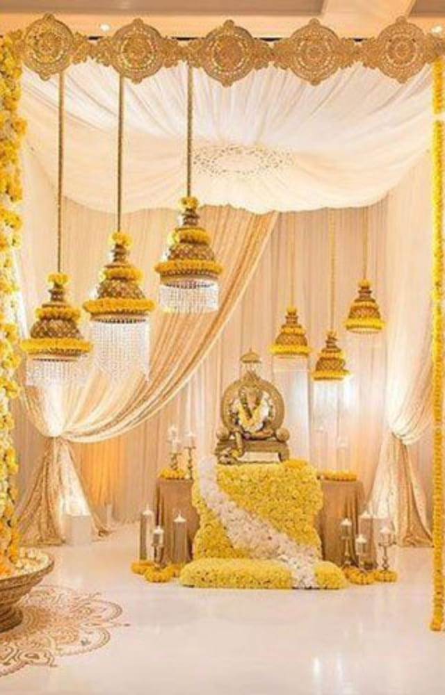 Ahead of the festive season, let`s take a look at five easy and beautiful Ganpati decoration ideas that you can use during Ganesh Chaturthi 2024.