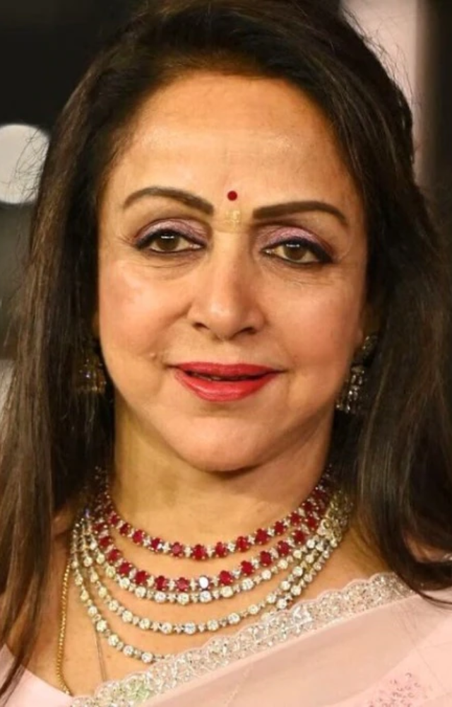 7 Career Defining Films of Hema Malini
