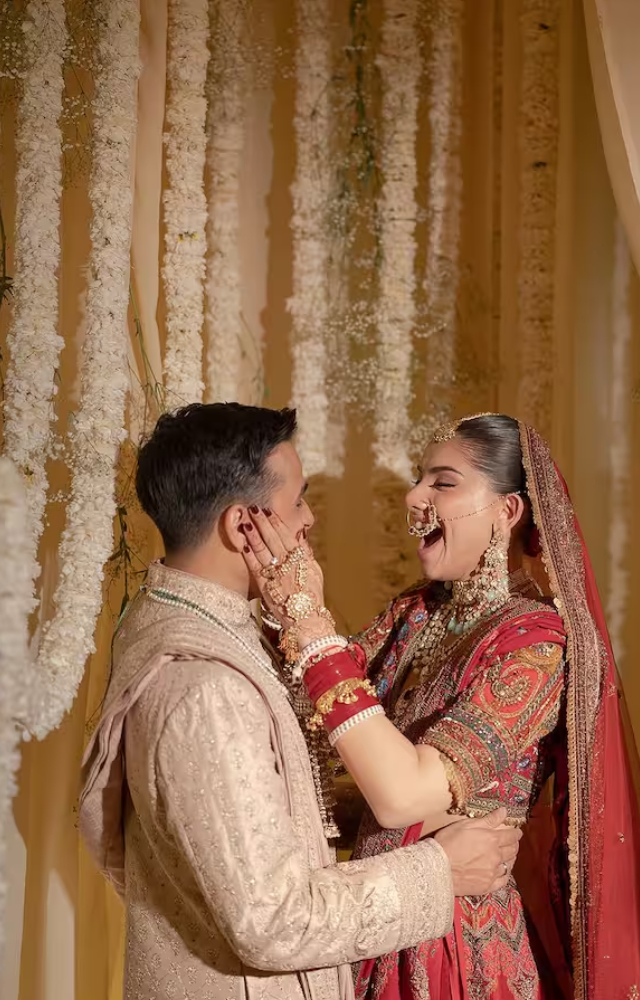 The Husn singer surprised his fans by sharing some dreamy wedding pictures with his wife, Hridi Narang. However, not much is known about his wife.
