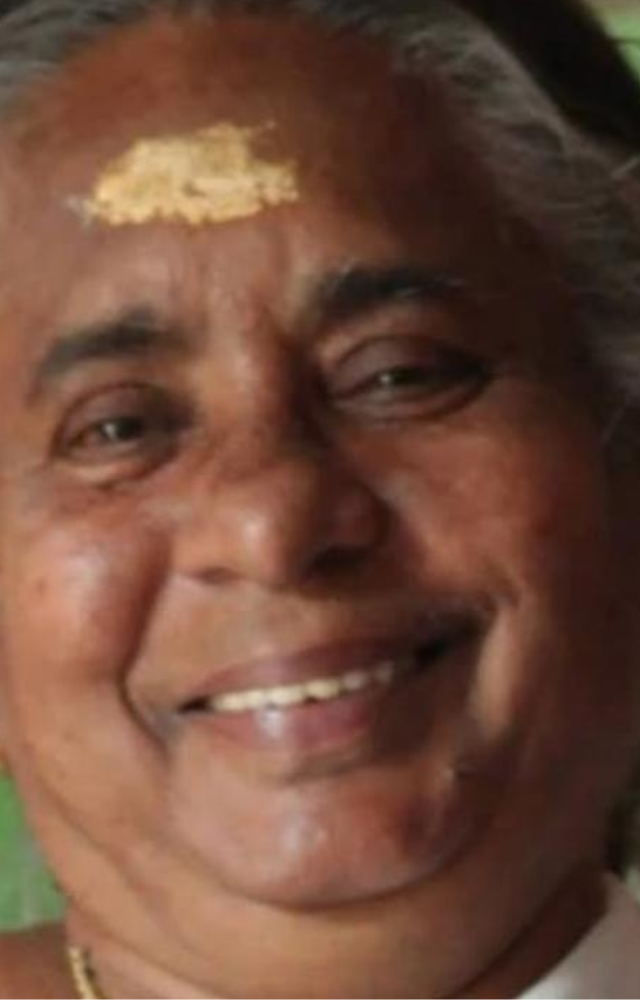 Directed by Thilakan for Chalakudy Sarathi Theatres, this play garnered widespread acclaim for her performance.