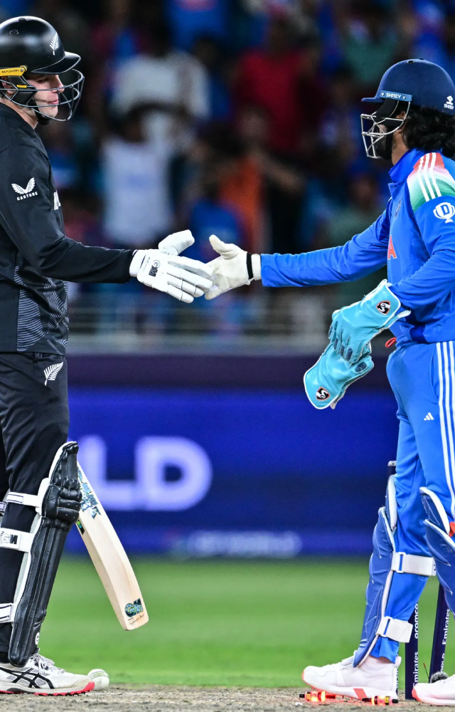 The most awaited cricket match between the men in blue and the Kiwis will take place in the Dubai International Cricket Stadium.