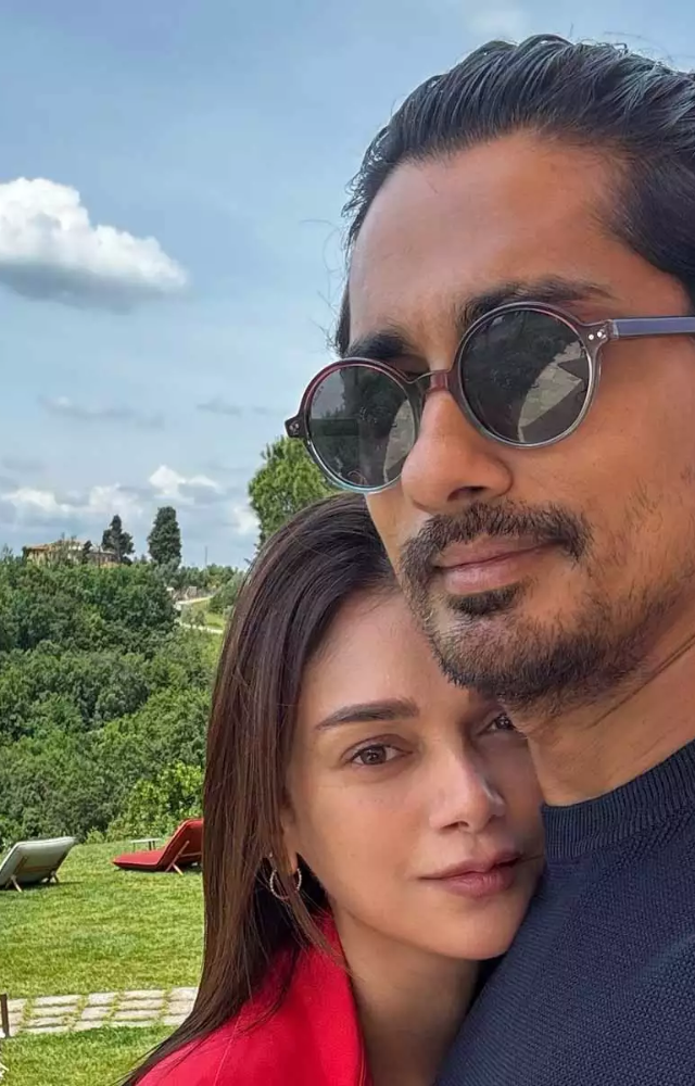 Aditi shared stunning selfies with Siddharth, capturing their joy against the serene Tuscan landscape