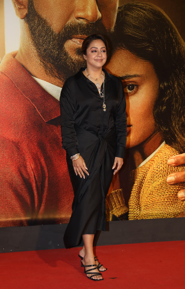 Jyothika attended the premiere of Shaitaan with her husband Suriya, both impressing onlookers in stylish black ensembles.