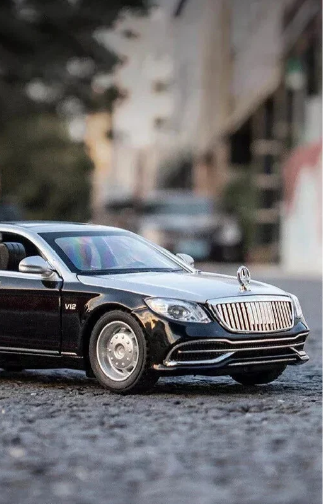 Ultimate VIP chariot! 621HP V12, champagne coolers & reclining seats with massagers – his go-to for stress-free Chennai commutes.