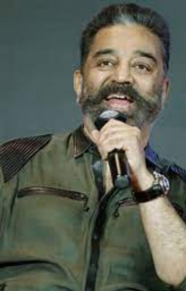 `Thevar Magan` (1992) was groundbreaking as the first Tamil film to incorporate screenplay writing software into its production process.