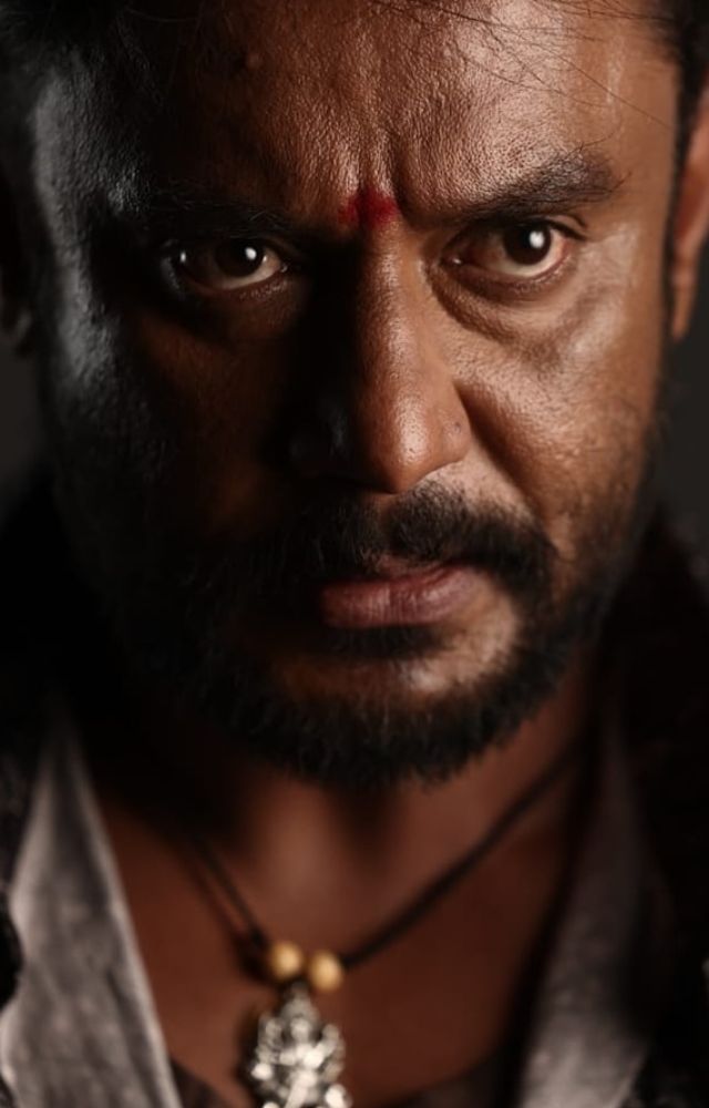 Katera was released and made a business of 200 crore rupees. Now Darshan is bringing his next film Devil to the screens at the end of December.