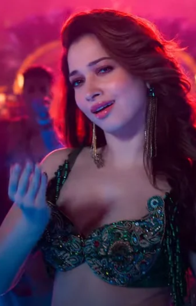 Kaavaalaa showcases Tamannaah’s versatility with high-energy dance moves, while Aaj Ki Raat highlights her grace and emotional intensity through dramatic choreo
