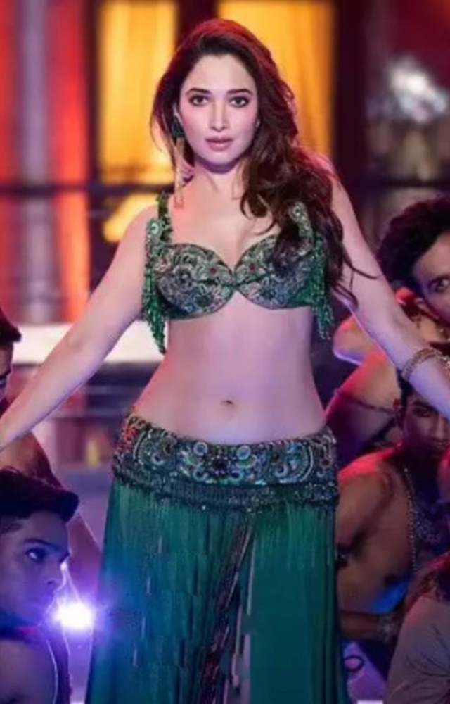 'Kaavaalaa' boasts a catchy, upbeat tune ideal for dancing and parties, while 'Aaj Ki Raat' has a dramatic, intense composition suited for suspenseful scenes.