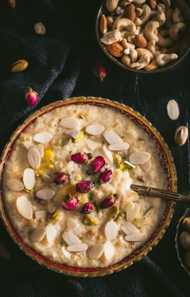 Made out of milk and rice, this is one of Maa Lakshmi`s favorite Indian sweets. This creamy and filling sweet dish represents wealth.