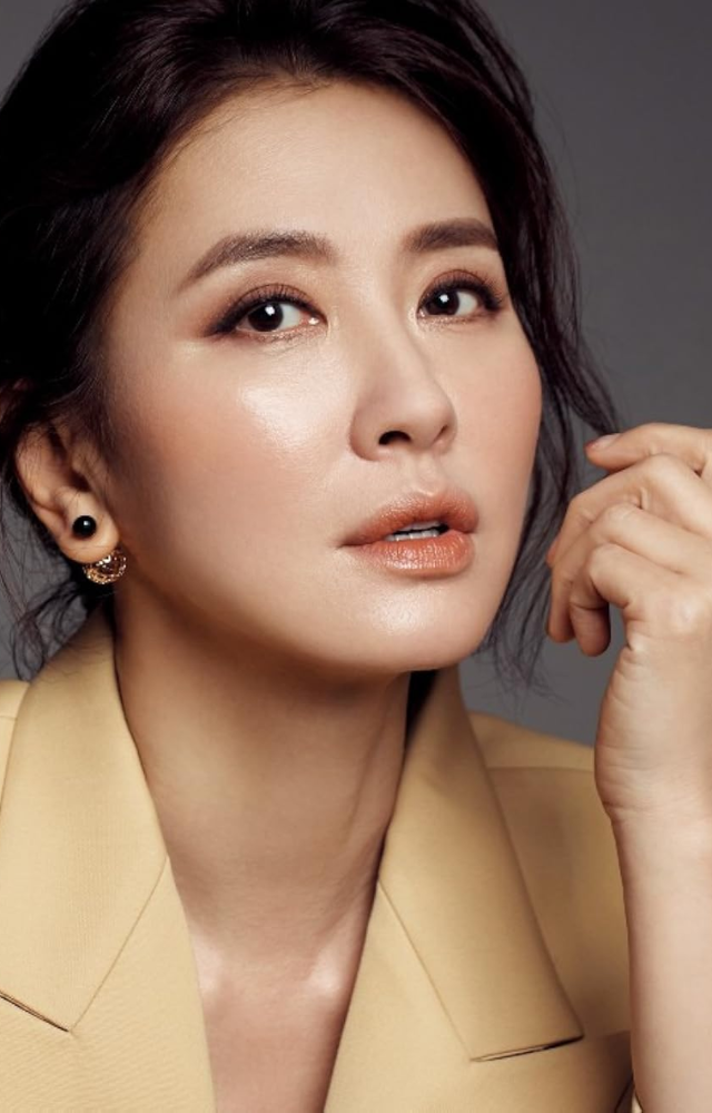 This musical drama saw her playing Song Ji-young, a music professor. While not the main lead, her character showed her versatility in a more artistic setting.