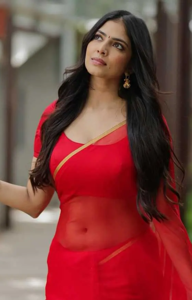 Thangaalan: Malavika’s Red Look