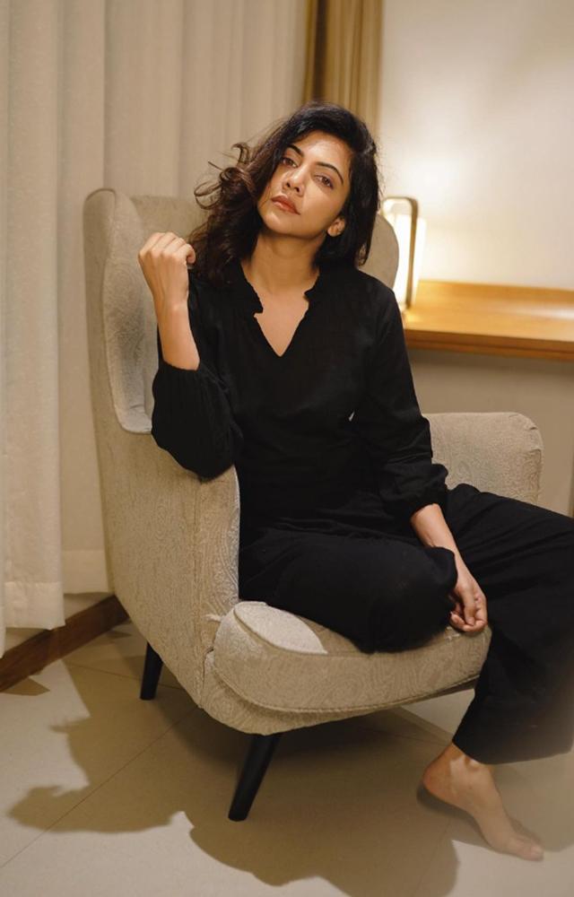 Stunning Madonna in Black