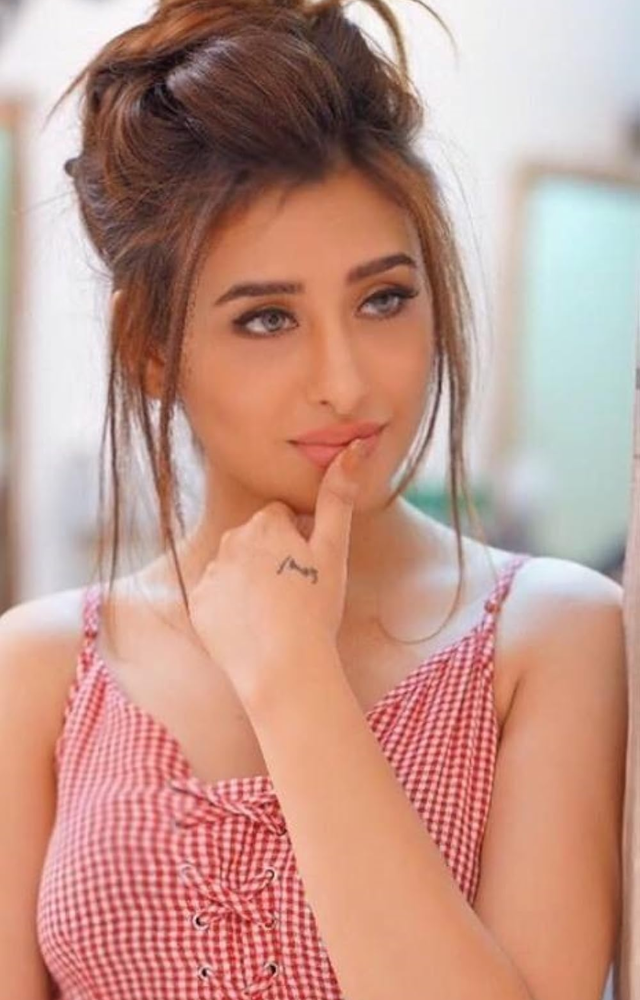 She began her career with small roles in television shows like 'Taarak Mehta Ka Ooltah Chashmah' and 'Naagin 3.'