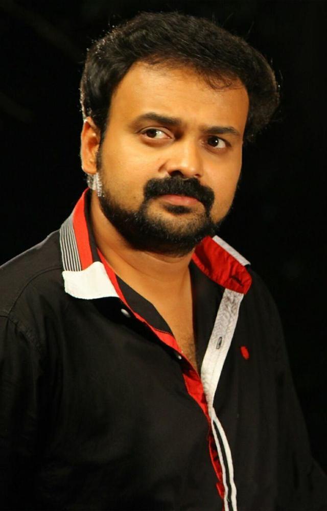 Brother`s Day: Top 5 Malayalam Brothers