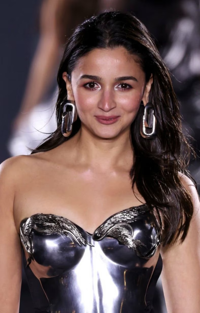 Both Alia and Tamannaah flaunted their metallic dresses at high-profile fashion events, leaving a strong impression with their bold styles.
