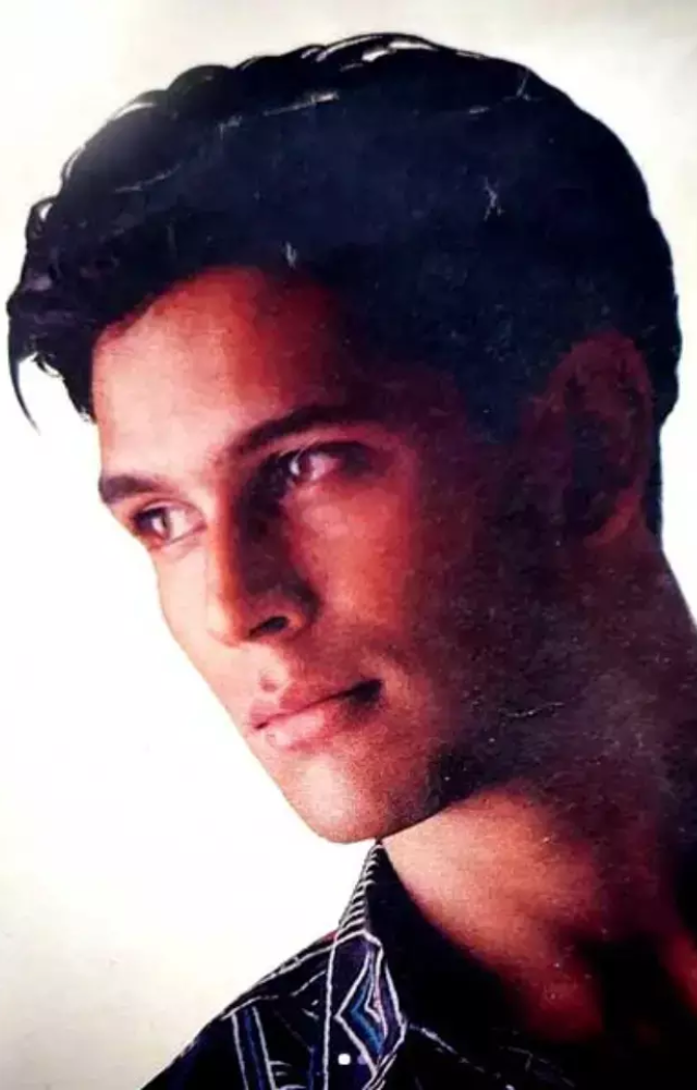 Milind made his acting debut in the sci-fi TV series Captain Vyom (1998), India’s first space adventure show, where he played the lead.