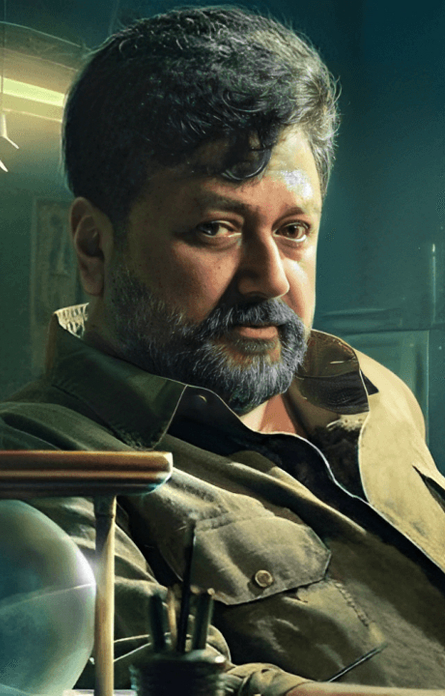 The last movie which Jayaram have done in Mlayalam is in 2014 which is the salaam kaashmir. He has done interesting characters in other south indian languages.