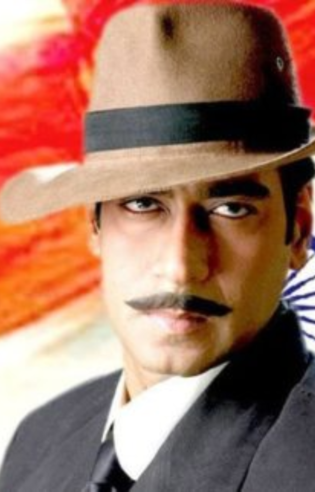 A biographical film about the Indian freedom fighter Bhagat Singh, highlighting his revolutionary activities against British rule. IMDb Rating: 8.1
