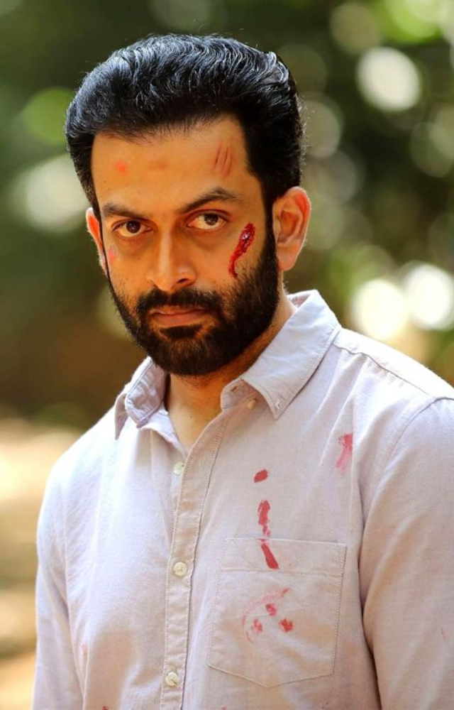 Prithviraj’s portrayal of Najeeb in “Aadujeevitham” was profoundly moving, highlighting his exceptional acting skills and depth.