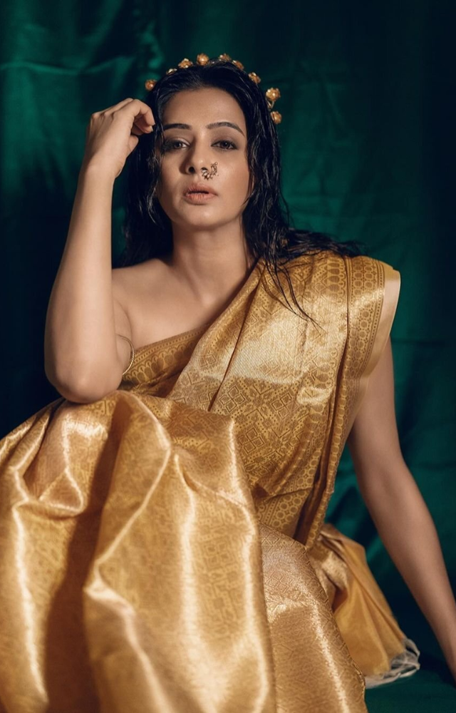 Priyamani`s Birthday Charisma