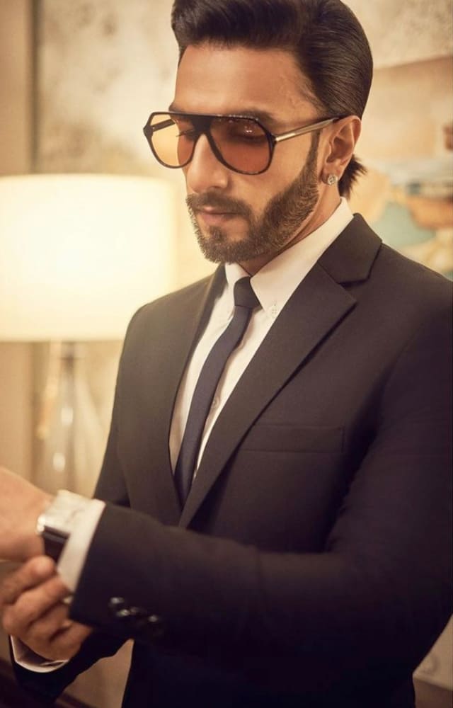 Ranveer Singh makes suits look suave like its nobody`s business. He owns it and we love it. Crisp, sharp, and effortless is what defined the RRKPK actor.